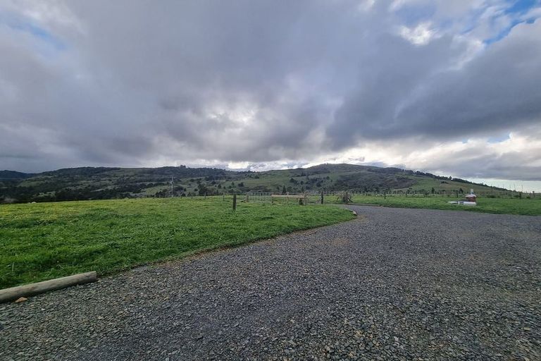 Photo of property in 1399 Russell Road, Helena Bay, Hikurangi, 0184