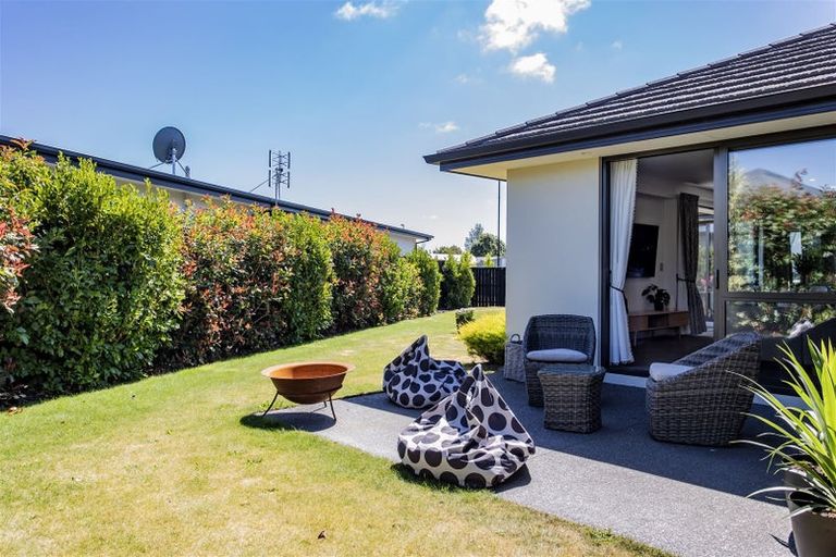 Photo of property in 9 Westpark Boulevard, Rangiora, 7400