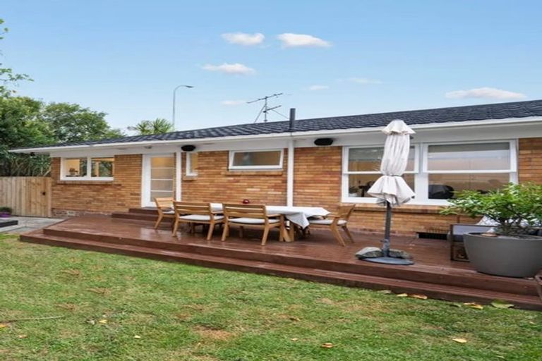 Photo of property in 2/10 Princes Street, Northcote Point, Auckland, 0627