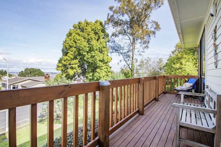 Photo of property in 3 Cotswold Lane, Mount Wellington, Auckland, 1060