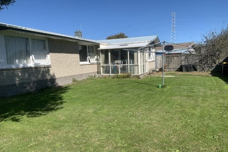 Photo of property in 39 Skerten Avenue, Hornby, Christchurch, 8042