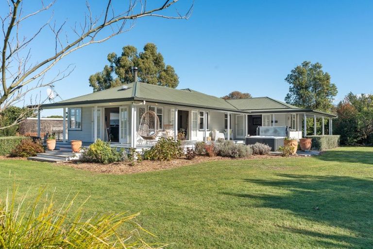 Photo of property in 3236 State Highway 2, Clareville, Carterton, 5713