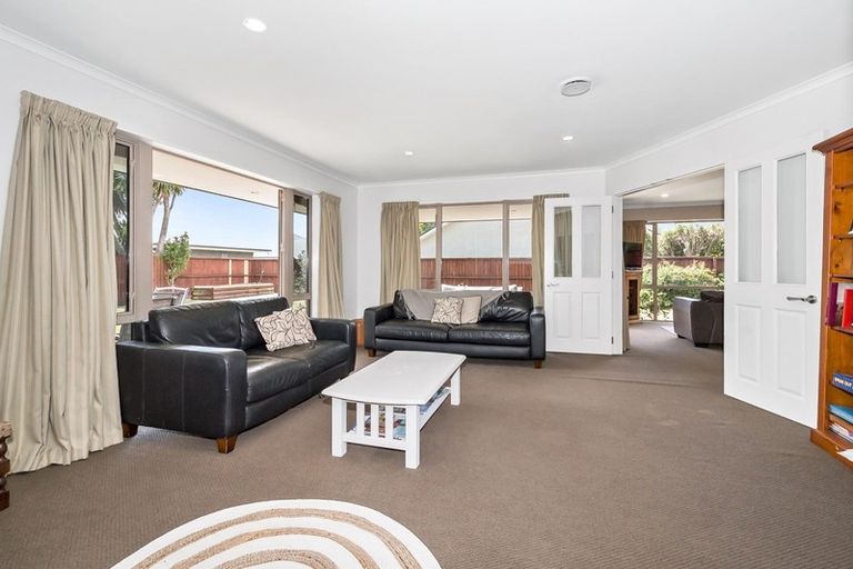 Photo of property in 19 Woodville Street, Leeston, 7632