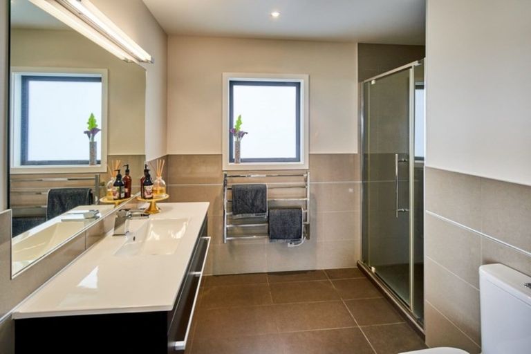 Photo of property in 101 Aotea Drive, Aotea, Porirua, 5024