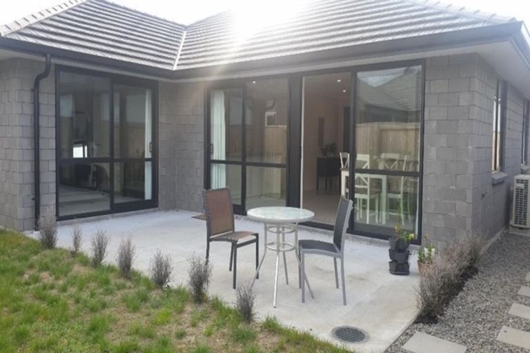 Photo of property in 4 Monaro Place, Papamoa, 3118