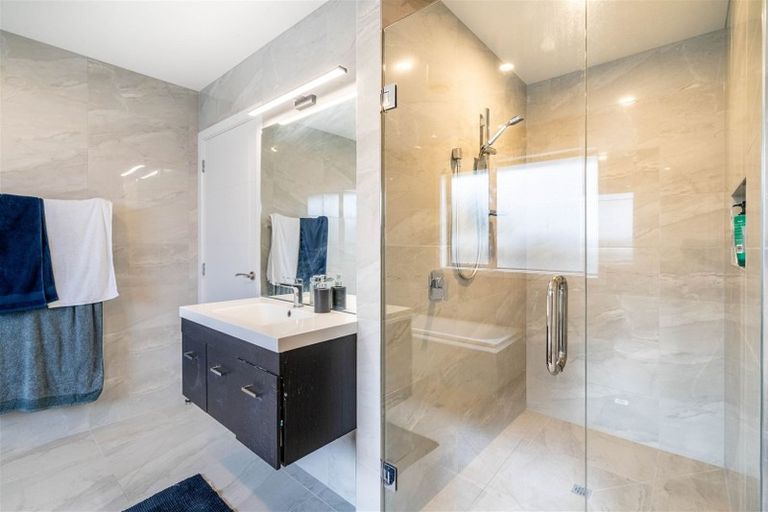 Photo of property in 14 Mary Street, Gore, 9710