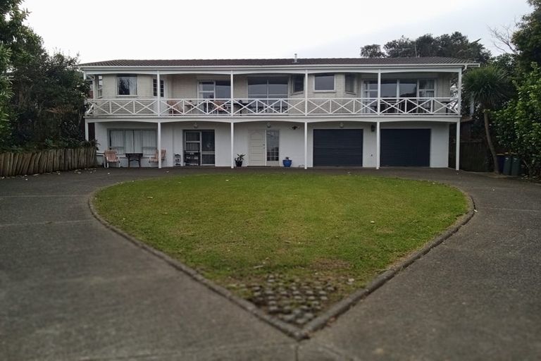 Photo of property in 12 Auld Street, Torbay, Auckland, 0630