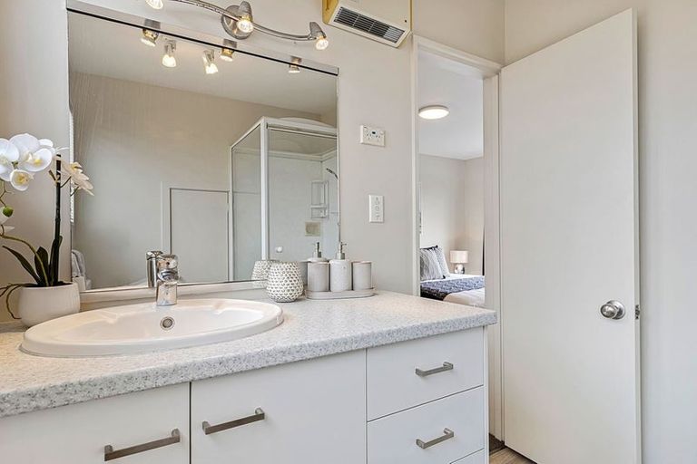 Photo of property in 1/493 Greers Road, Bishopdale, Christchurch, 8053