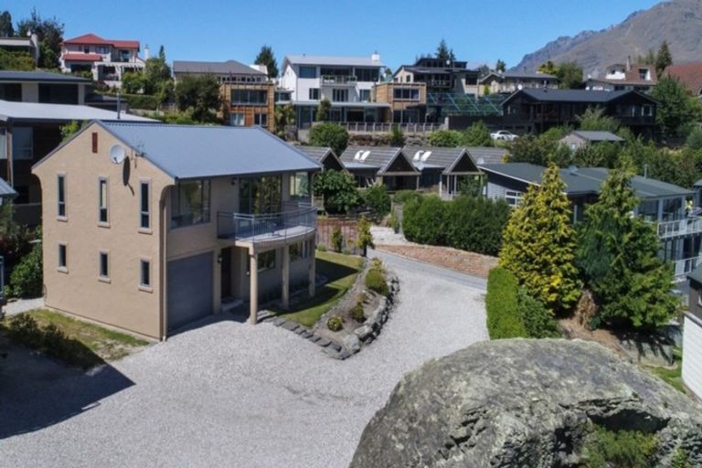 Photo of property in 536a Peninsula Road, Kelvin Heights, Queenstown, 9300