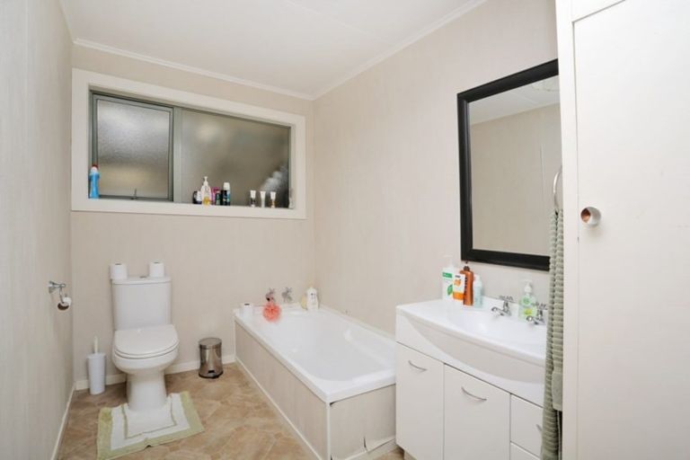 Photo of property in 85 Edinburgh Crescent, Waikiwi, Invercargill, 9810