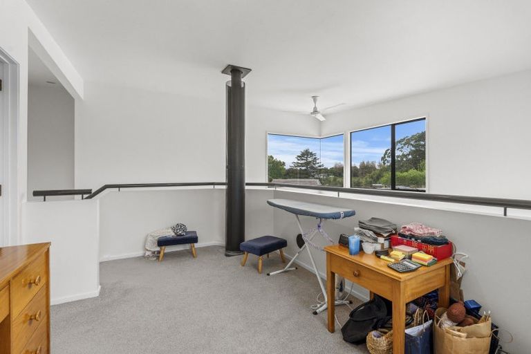 Photo of property in 15 Townsend Road, Paraite, New Plymouth, 4373