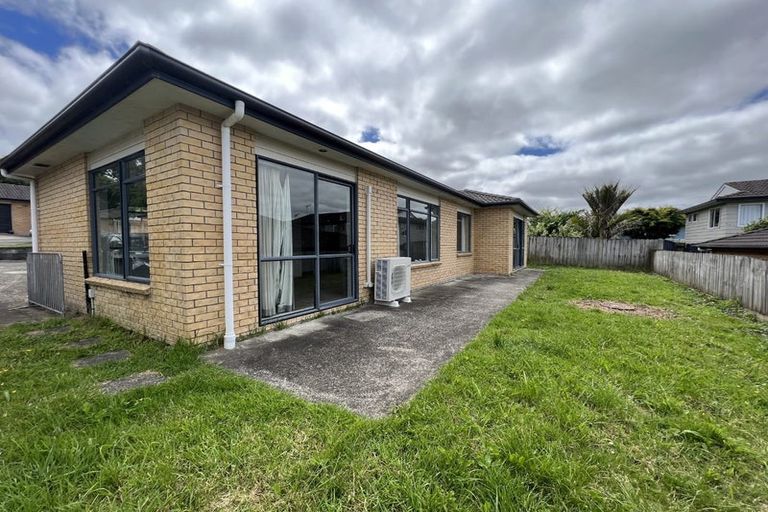 Photo of property in 250 Royal Road, Massey, Auckland, 0614