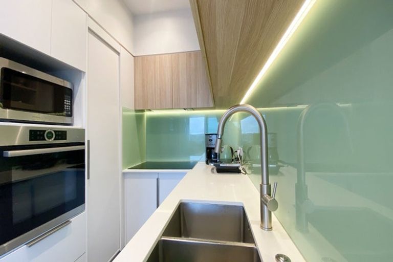 Photo of property in 1103/1 Buscomb Avenue, Henderson, Auckland, 0610