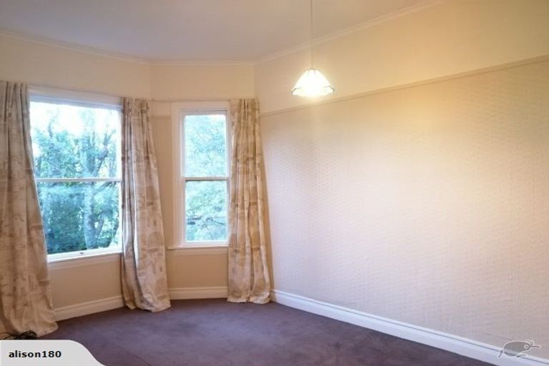 Photo of property in 13 Mortimer Terrace, Aro Valley, Wellington, 6021
