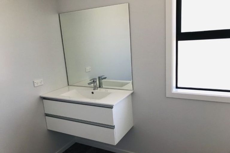 Photo of property in 156a Mcmurdo Street, Tinwald, Ashburton, 7700