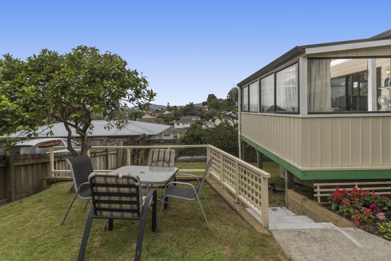 Photo of property in 65b Henderson Crescent, Parkvale, Tauranga, 3112