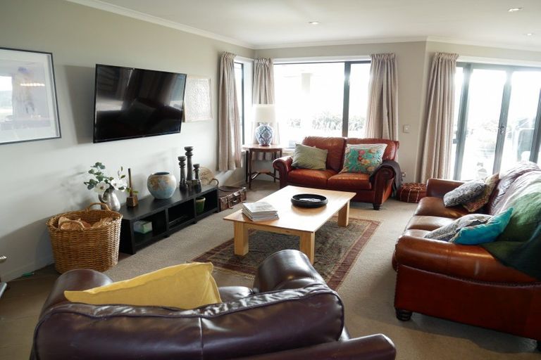 Photo of property in 177 Oakwood Road, Hadlow, Timaru, 7974