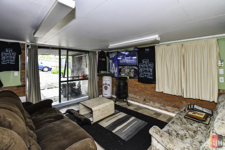 Photo of property in 1/31 Halver Road, Hillpark, Auckland, 2102