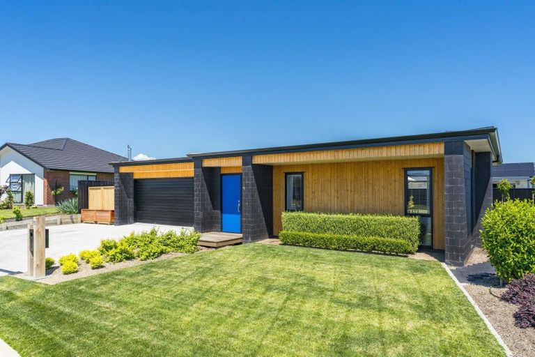 Photo of property in 28 Maunganamu Drive, Wharewaka, Taupo, 3330