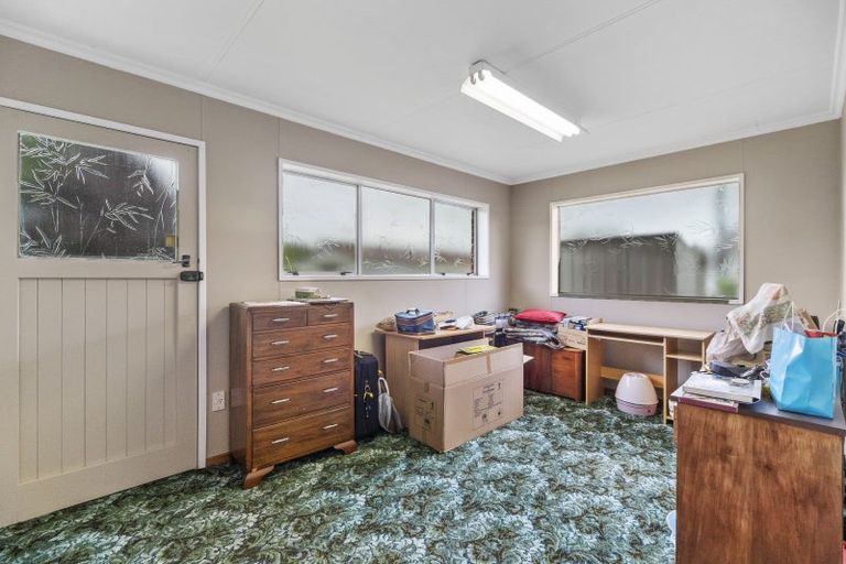 Photo of property in 200 High Street, Eltham, 4322