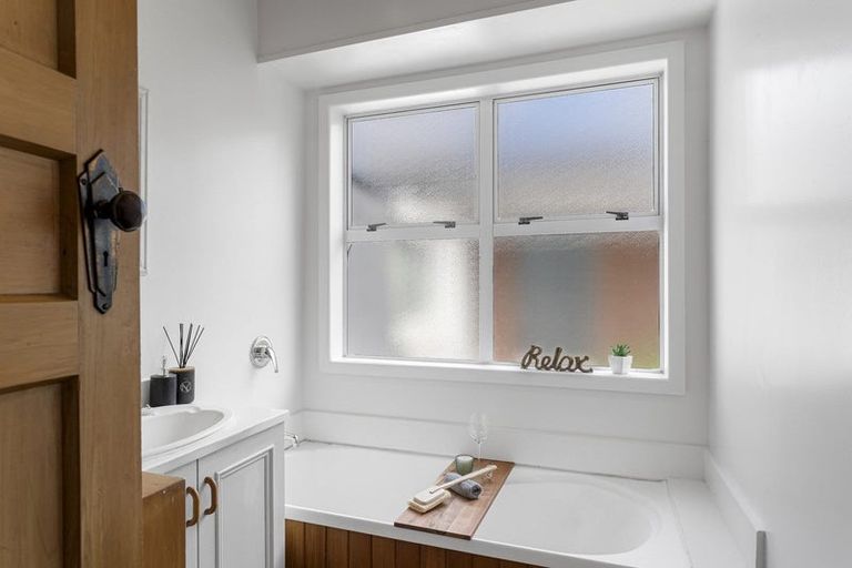 Photo of property in 1/56 Wroxton Terrace, Merivale, Christchurch, 8014