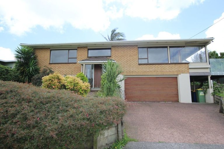 Photo of property in 1/1 Richards Avenue, Forrest Hill, Auckland, 0620