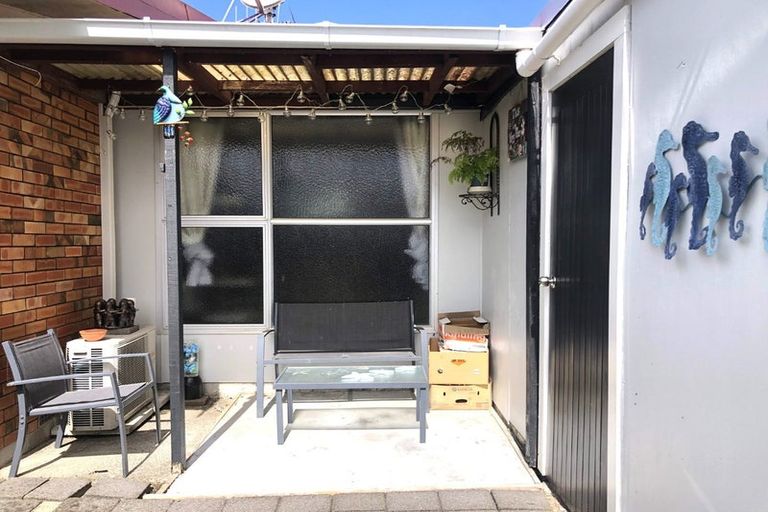 Photo of property in 10 Hibiscus Avenue, Hamilton Lake, Hamilton, 3204