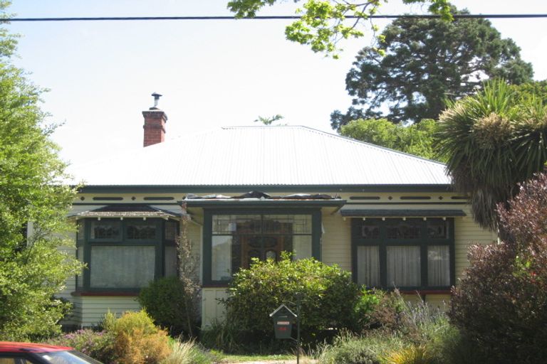 Photo of property in 84 Studholme Street, Somerfield, Christchurch, 8024