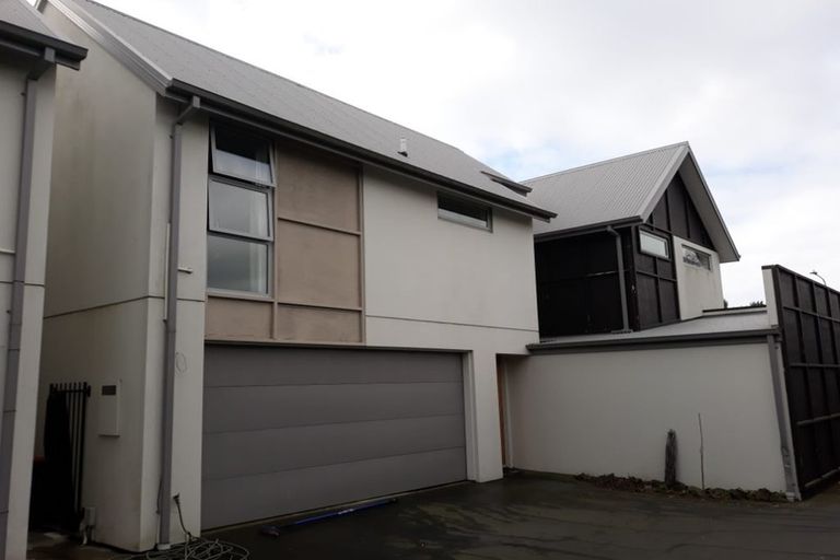 Photo of property in 2/113 Osborne Street, Waltham, Christchurch, 8011