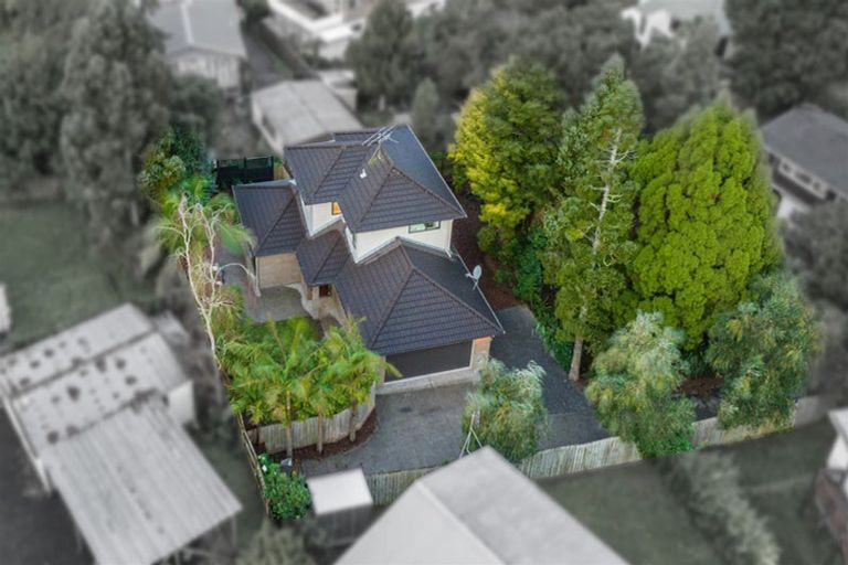 Photo of property in 348b Royal Road, Massey, Auckland, 0614