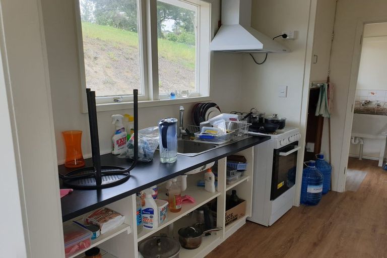 Photo of property in 217 Heatley Road, Whakapirau, 0583