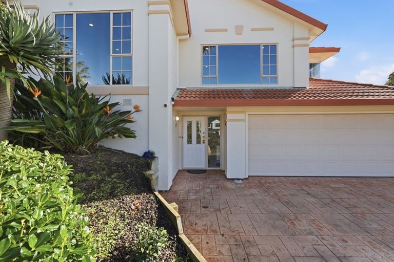 Photo of property in 27 Westminster Gardens, Unsworth Heights, Auckland, 0632