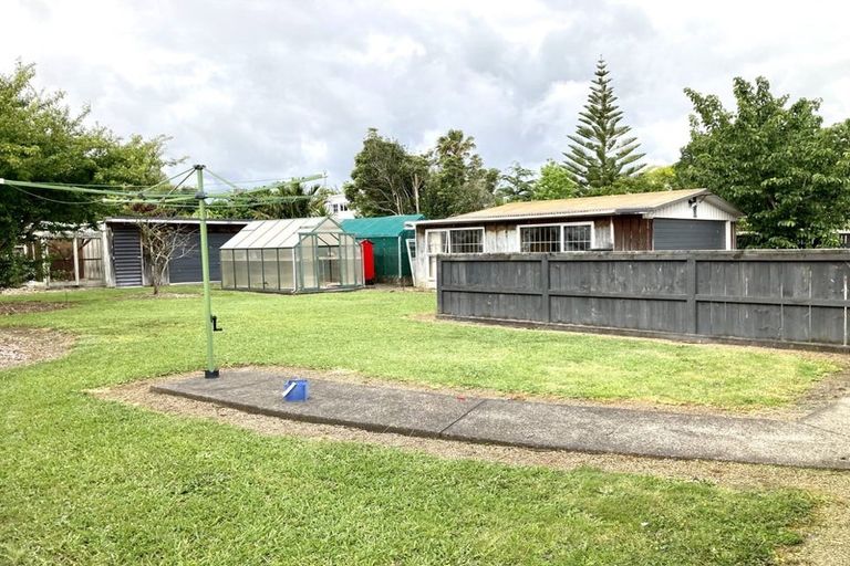 Photo of property in 395 Main Road, Huapai, Kumeu, 0810