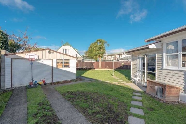 Photo of property in 66 Aurora Terrace, Hillcrest, Hamilton, 3216