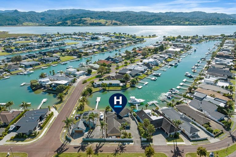 Photo of property in 503 Waterways Parade, Pauanui, Hikuai, 3579