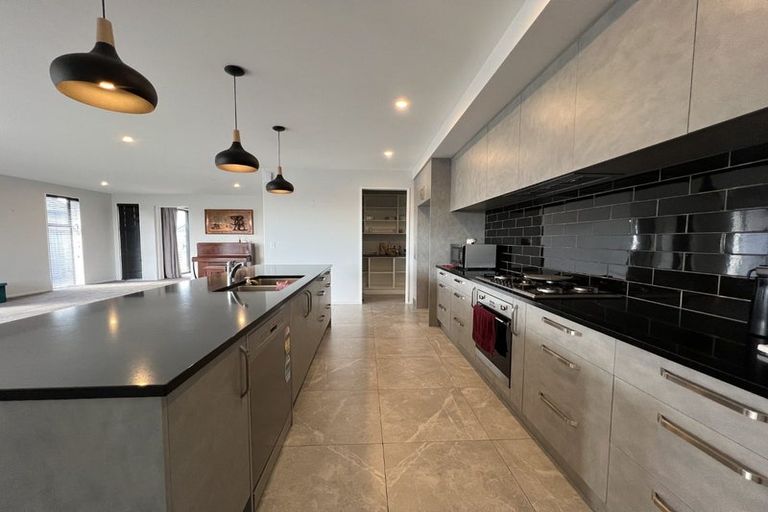 Photo of property in 32 Four Peaks Drive, Wigram, Christchurch, 8025