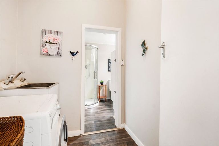 Photo of property in 125a King Street, Hikurangi, 0114