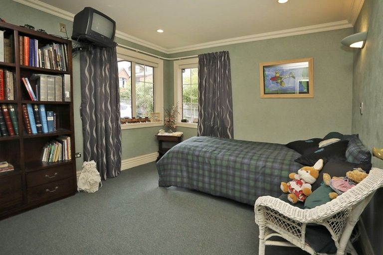 Photo of property in 115 Gala Street, Queens Park, Invercargill, 9810