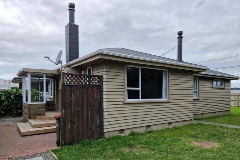 Photo of property in 1151 Devon Road, Bell Block, New Plymouth, 4373
