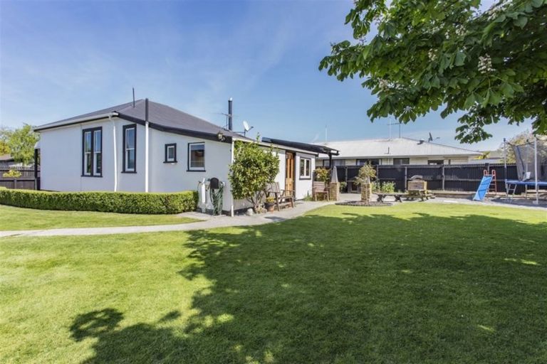 Photo of property in 46 Charles Street, Rangiora, 7400