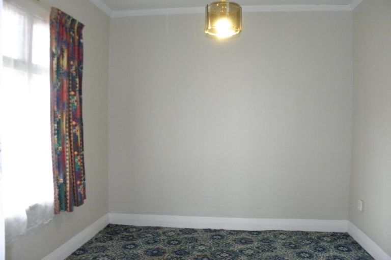 Photo of property in 43 Hastings Street, Ohai, 9635