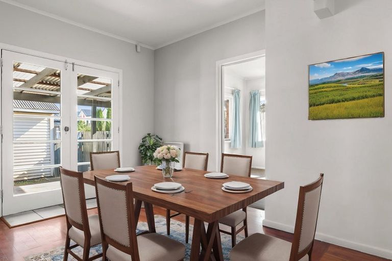 Photo of property in 1/42 Overton Road, Papatoetoe, Auckland, 2025