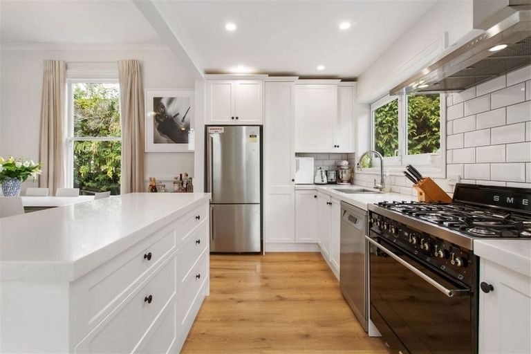 Photo of property in 73 Caledonian Road, St Albans, Christchurch, 8014