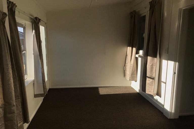 Photo of property in 140a Macandrew Road, South Dunedin, Dunedin, 9012