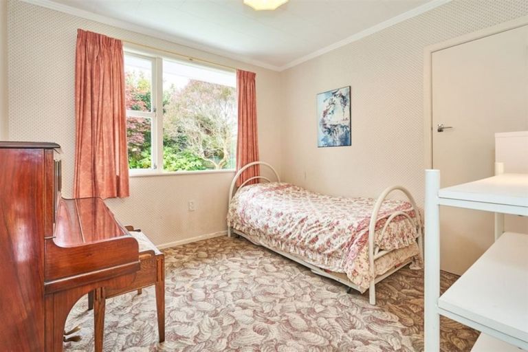 Photo of property in 30 Parkland Crescent, Terrace End, Palmerston North, 4410