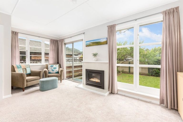 Photo of property in 1/6 Mccurdy Street, Elderslea, Upper Hutt, 5018
