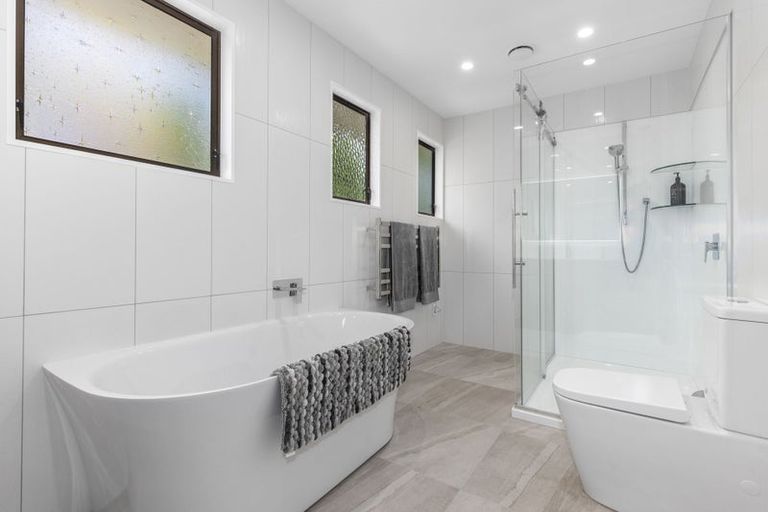 Photo of property in 21 Matai Road, Raumati South, Paraparaumu, 5032