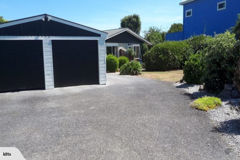 Photo of property in 64 Shrimpton Road, Haumoana, 4102