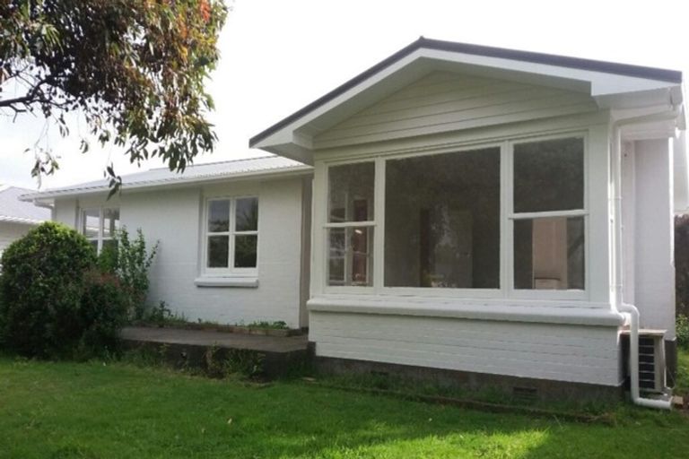 Photo of property in 9 Winton Street, Paraparaumu Beach, Paraparaumu, 5032