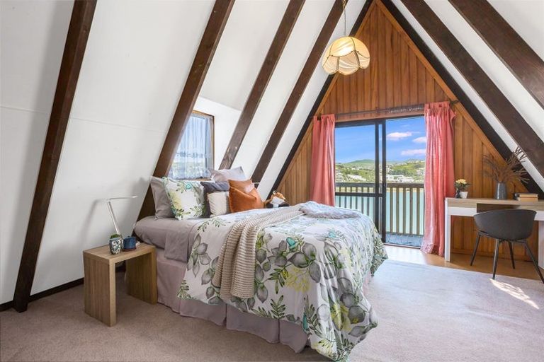 Photo of property in 38 Clipper Street, Titahi Bay, Porirua, 5022